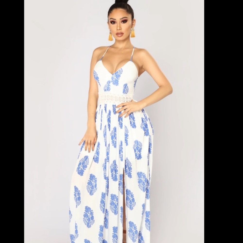 Brand New Dress Ivory/Blue